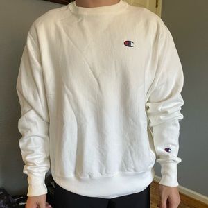 Medium, off white, Champion crewneck
